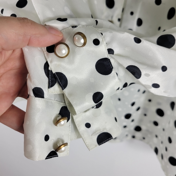 Leslie Fay Vintage 80s Jacquard Polka Dot Puff Sleeve Buton Up Tie Bow Blouse - Picture 8 of 10